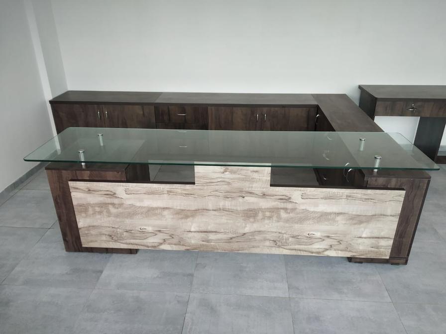 OFFICE TABLE WITH GLASS
